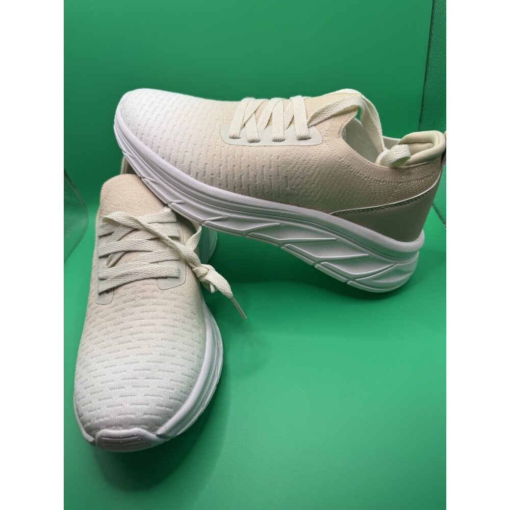 Urban Sport by J/Slides Women's Walking Comfort Sneaker Beige Knit size 8.5W NEW
